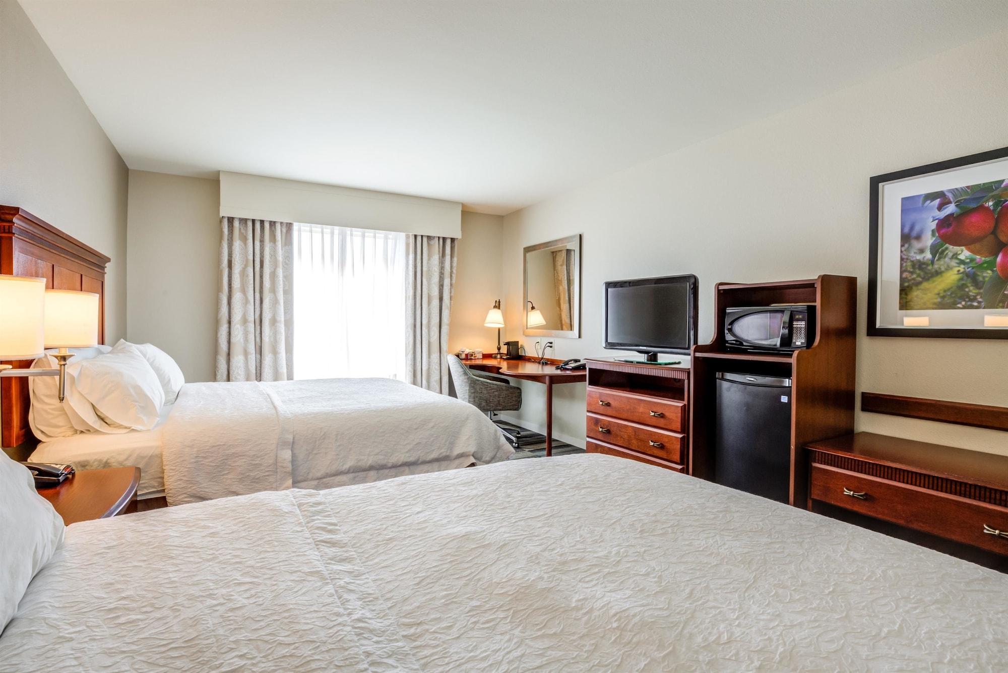 Hampton Inn & Suites Westford-Chelmsford Zewnętrze zdjęcie