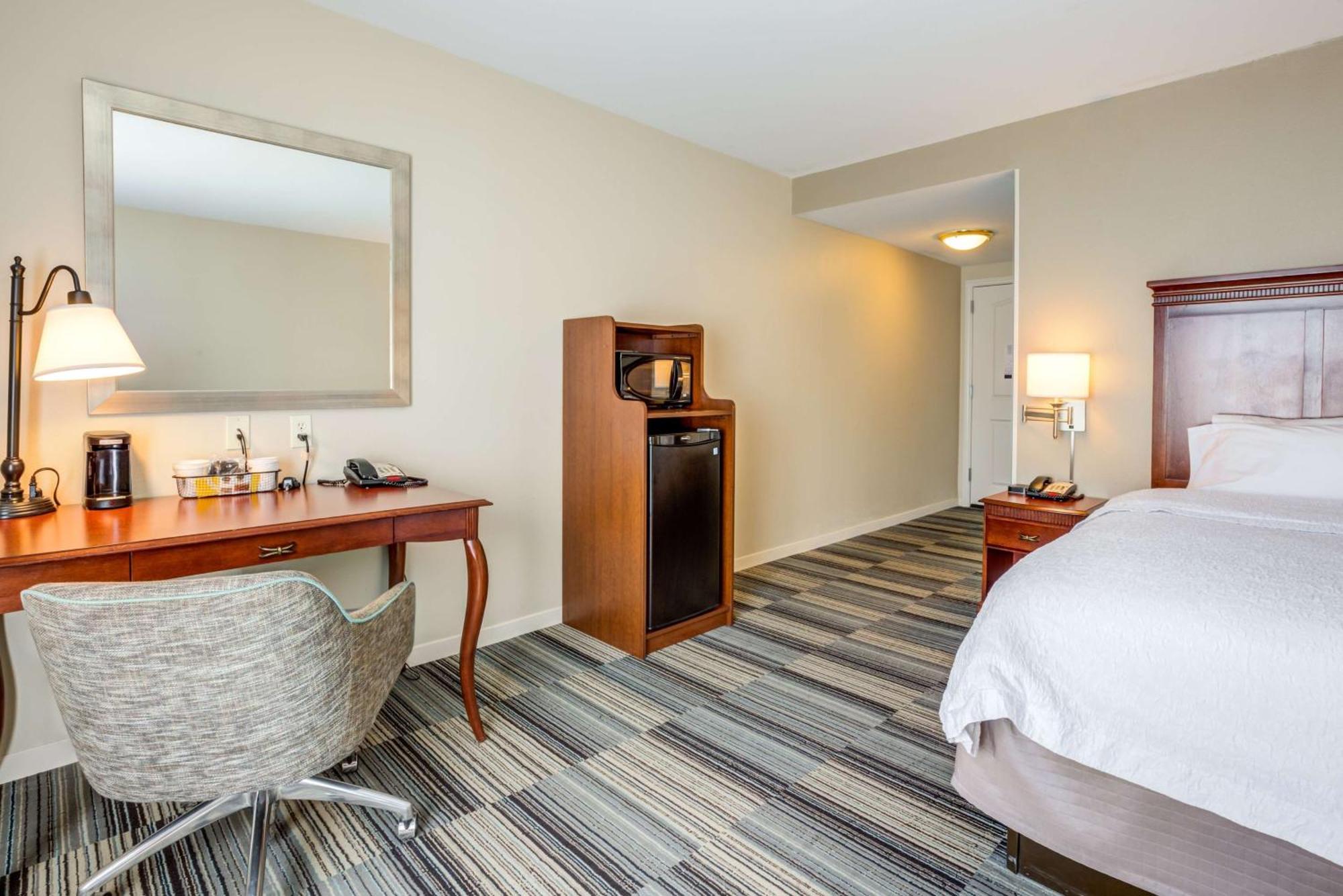 Hampton Inn & Suites Westford-Chelmsford Zewnętrze zdjęcie