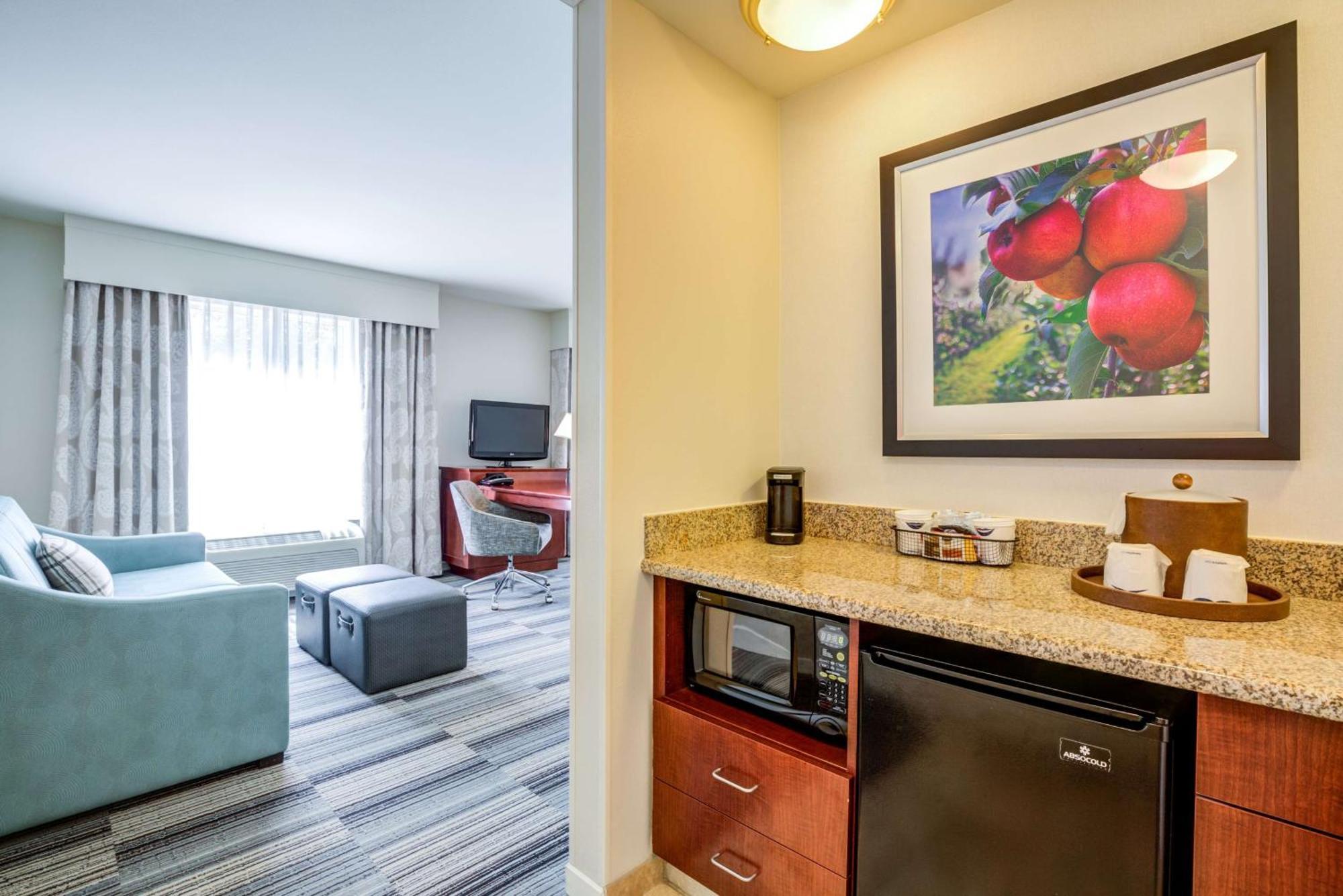Hampton Inn & Suites Westford-Chelmsford Zewnętrze zdjęcie