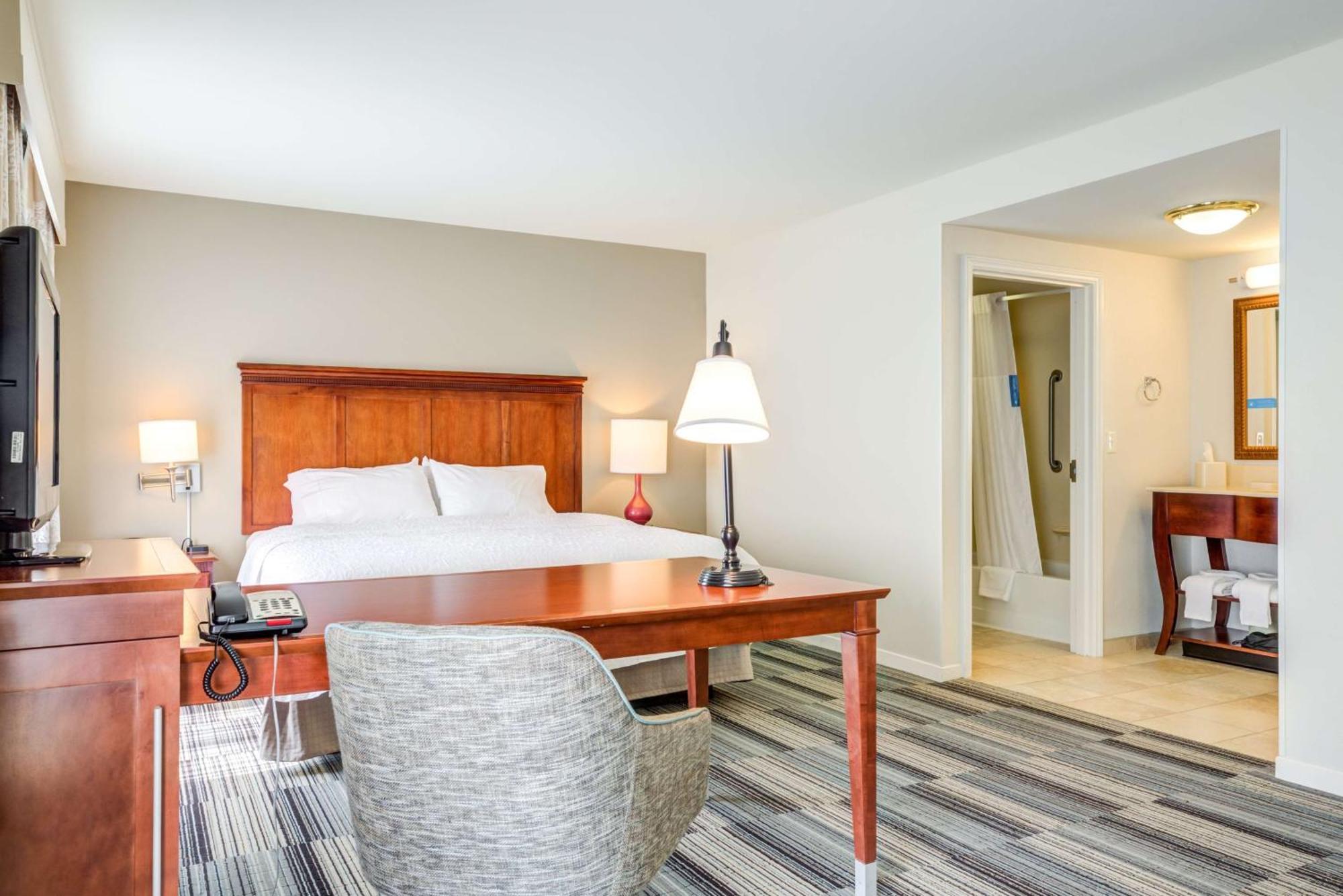 Hampton Inn & Suites Westford-Chelmsford Zewnętrze zdjęcie