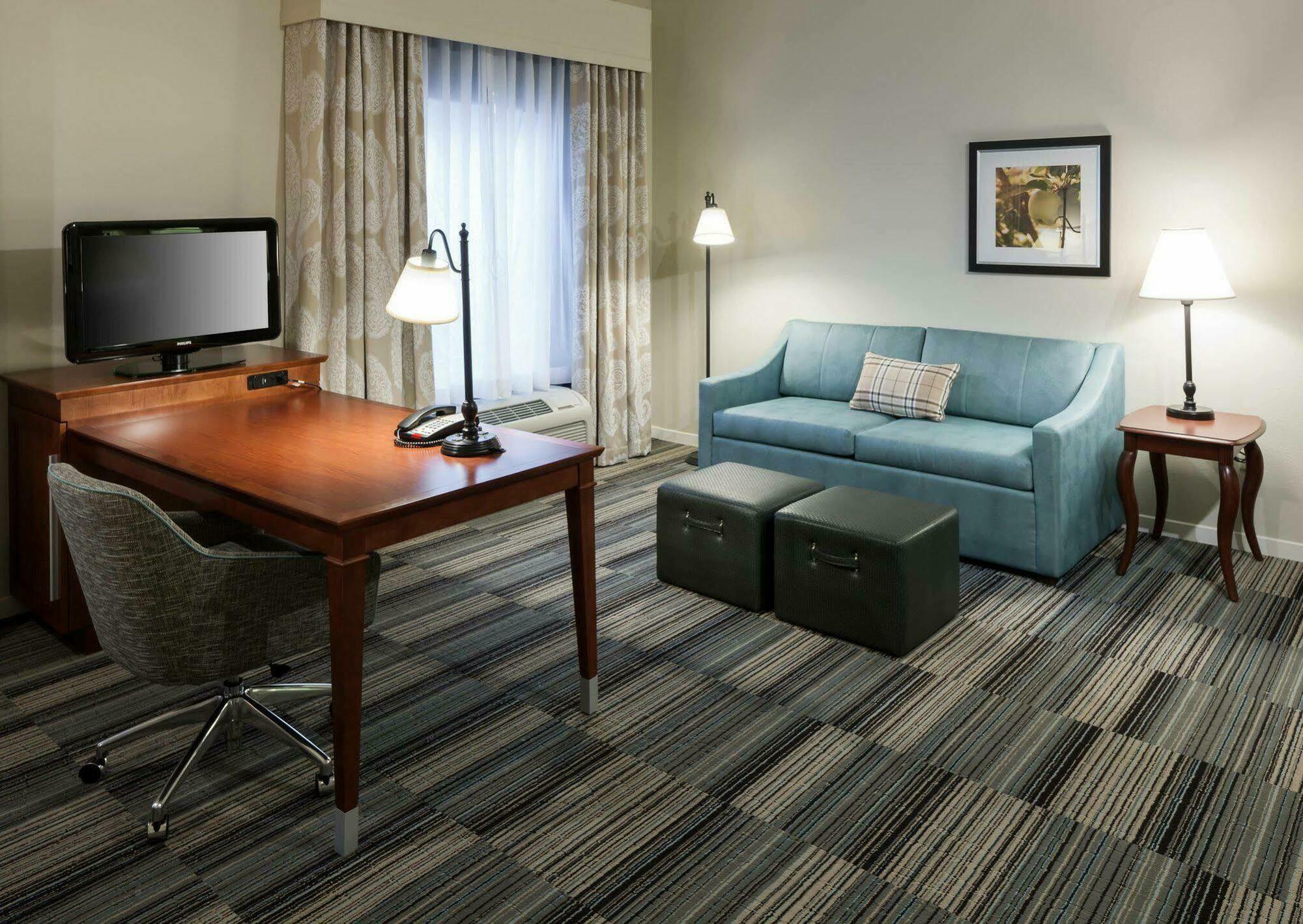 Hampton Inn & Suites Westford-Chelmsford Zewnętrze zdjęcie